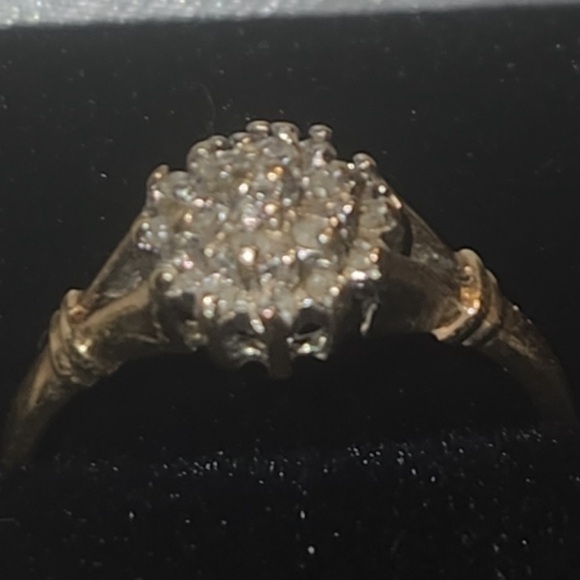 10k real diamonds Elegant Gold and Silver Cluster Ring vintage - Picture 10 of 10